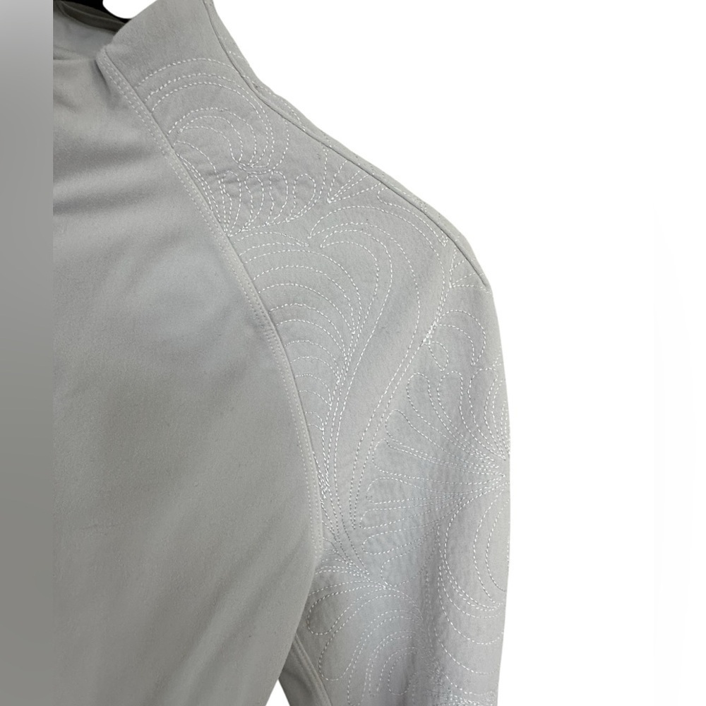Lululemon Size 4 White Floral Zip Up Pullover - Picture 2 of 7